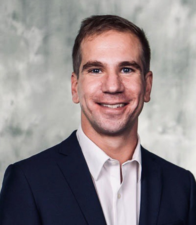 Headshot of Kevin Hoff.