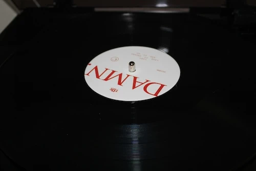 The album Damm record.